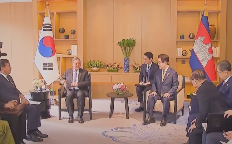 납치 사건 정부대응 이재명 <b>대통령</b> 훈 마네트 총리 <b>정상회담</b> 개최!