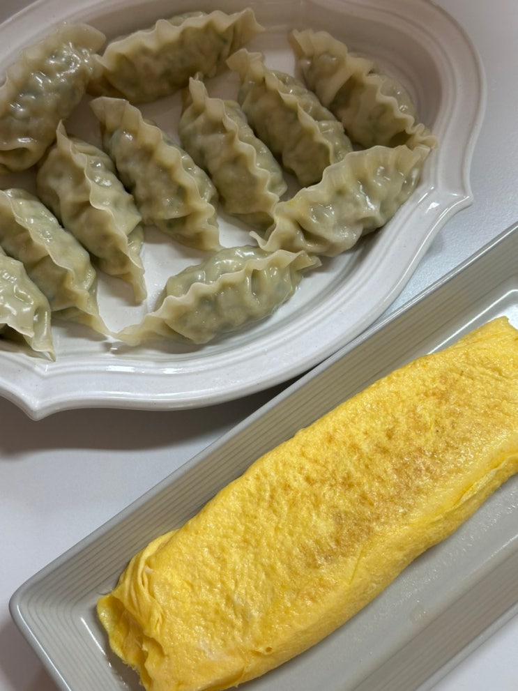  집밥 한 끼 : 밀키트 추천 / 청정원 홈밍스 순살 우거지 감자탕 & 트레이더스 만두 통살왕교자 후기