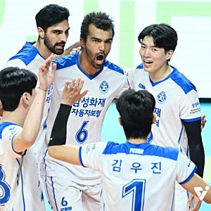 남자배구 2025-2026시즌 1라운드 삼성화재 3 VS 0 우리카드 경기 결과