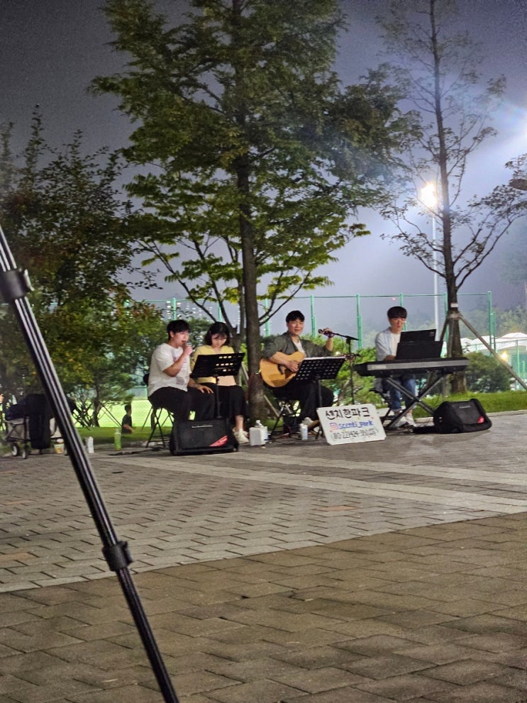  주말에 집에서 쉬는 날이 없는 뽀로로 직장인의 일상기록 | 집들이,소프트콘 공연구경, 양재천버스킹