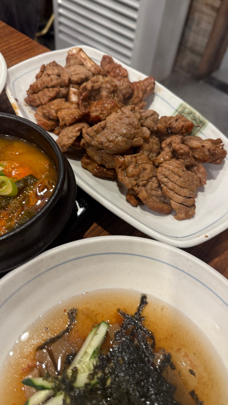 김포 태백산 돼지갈비 대인원 모임 장소로 딱인 룸식당 후기(예약 가능, 휴게공간 있음)