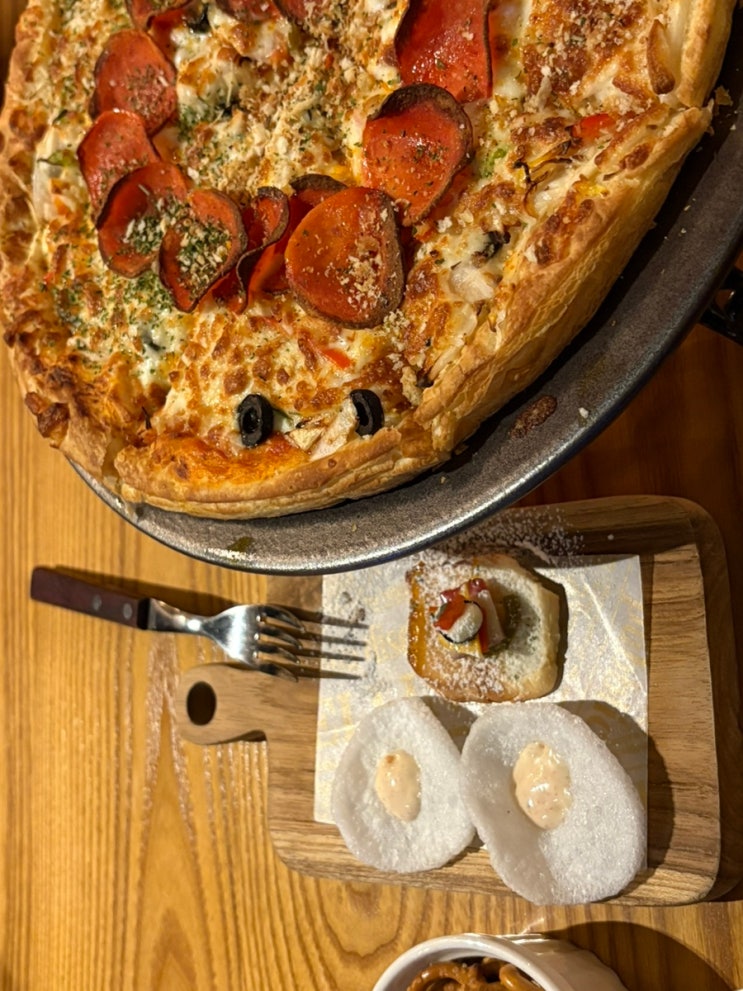  [경주맛집] 경주에서 2차로 가기 딱 좋은 피맥집 찾고있다면? 고소한 치즈가 늘어지는 "트레비어" 추천한다는 이야기!