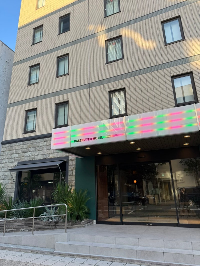 베이스 레이어 호텔 나고야｜신축 감성 가성비 숙소 + 후시미역 근처 가볼 곳 정리