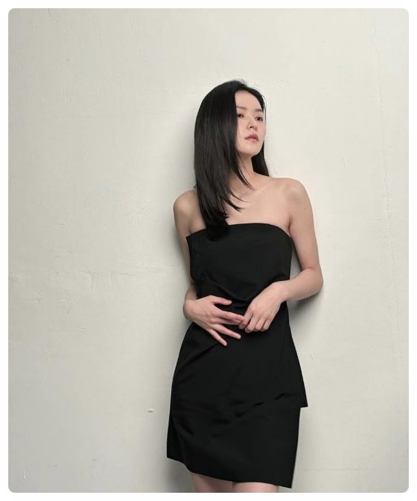배우 김윤혜 결혼 인스타 근황 표지 모델 데뷔 드라마 정년이
