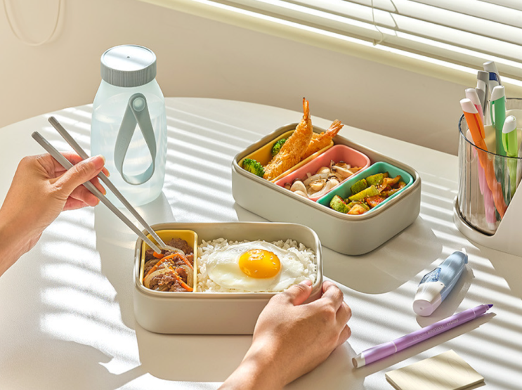  국내생산 실리팟 투 고 런치박스, 실리콘 도시락통으로 밀프랩까지 완벽하게! (33% 할인 중)