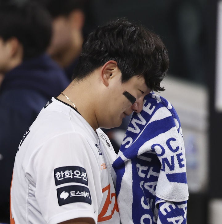 <b>김서현</b>의 <b>눈물</b>로 만든 <b>승리</b>, 심우준의 결승타! 한화가 대전에서... 