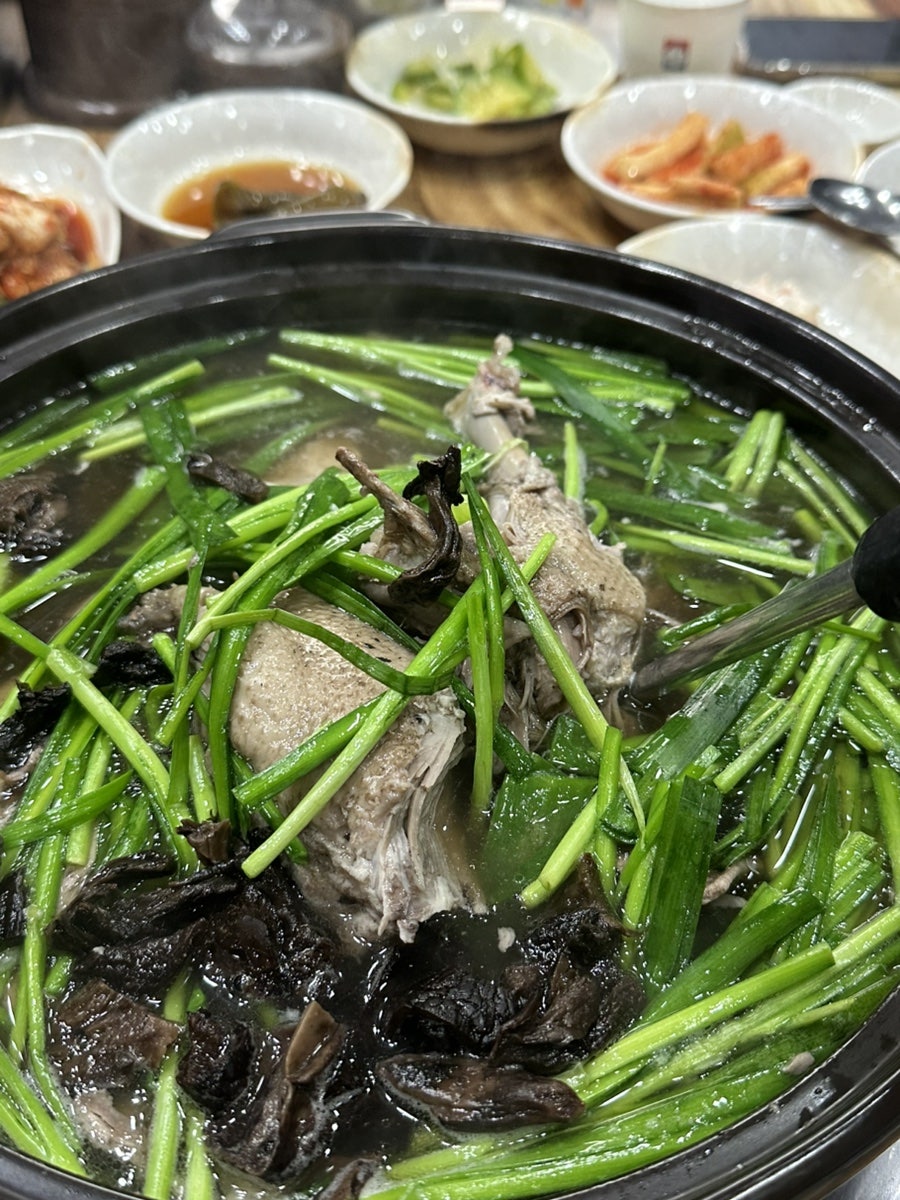 숫지다 능이버섯백숙삼계탕 사진 6