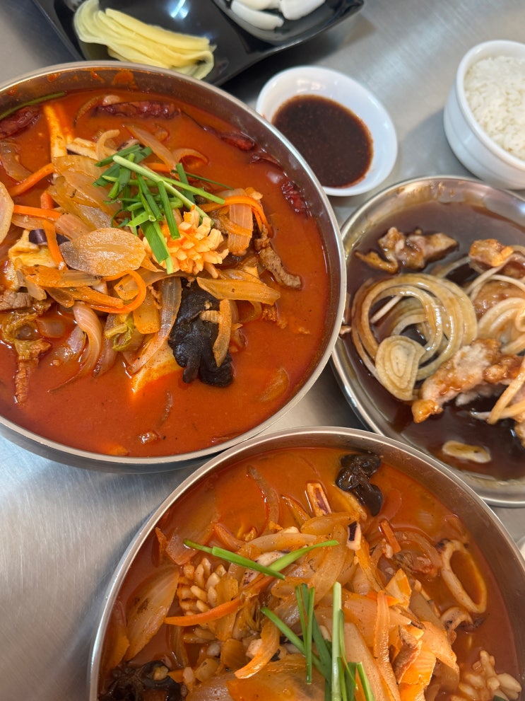  [강원도] 홍천 놀러와서 먹은 화끈불짬뽕 해장 맛집 l정선생 옛날짜장