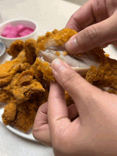  멕시카나치킨 신메뉴 와삭칸 핫후라이드 겉바속촉 최강자