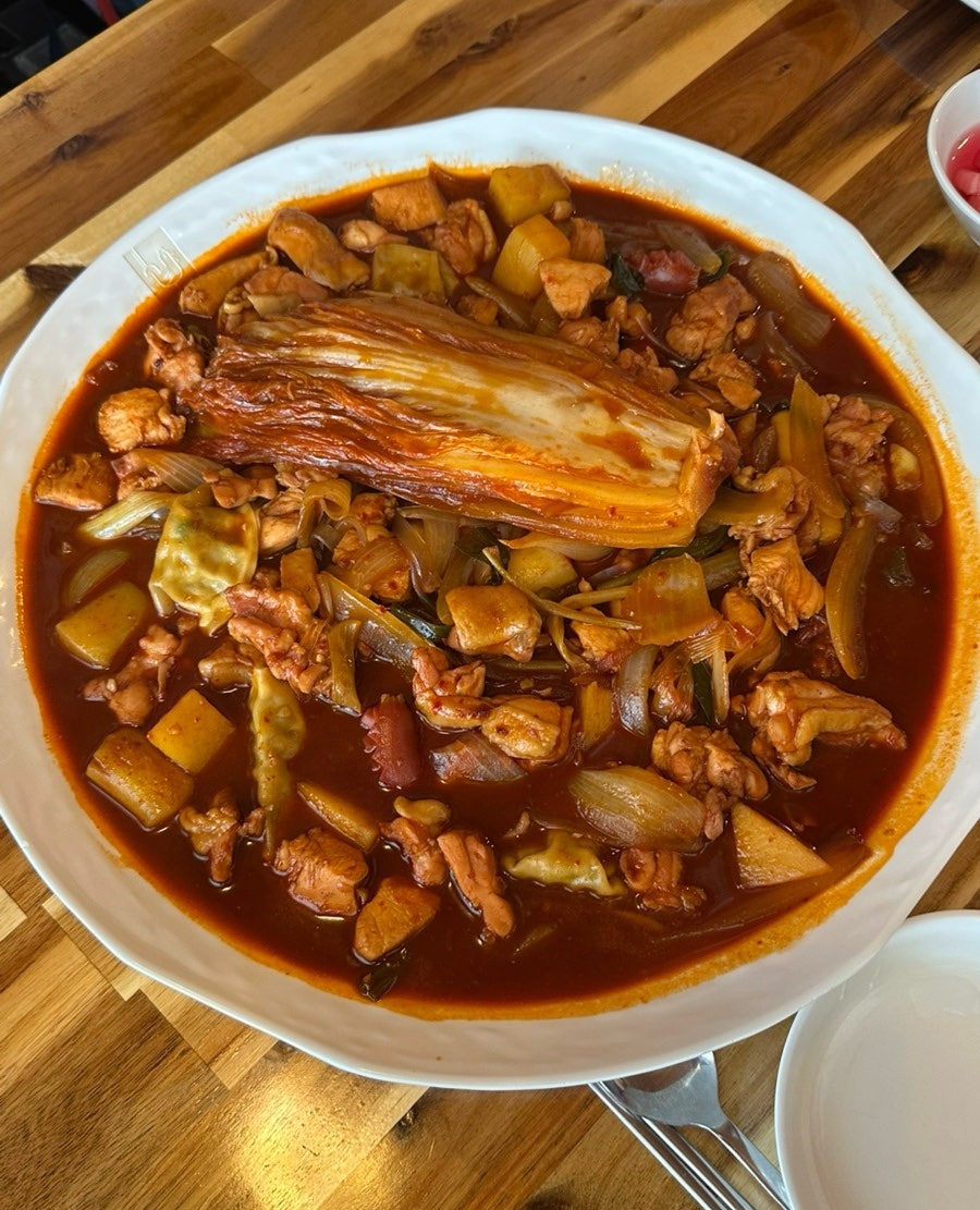 동궁찜닭 김천혁신점 사진 2