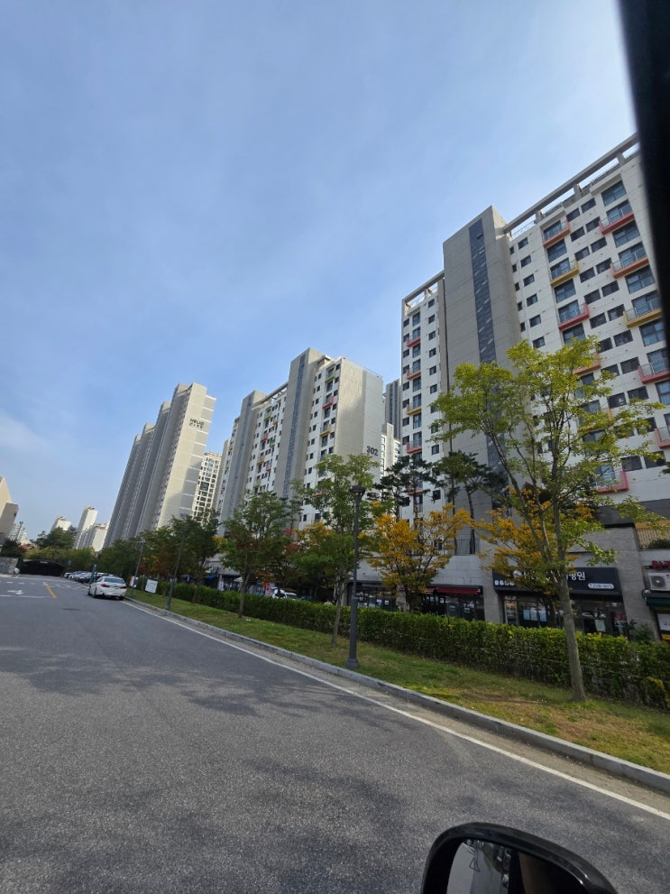  서울시 송파구 가락동(송파대로) 헬리오시티 302동 욕실 2칸 도기설치 작업 입니다.
