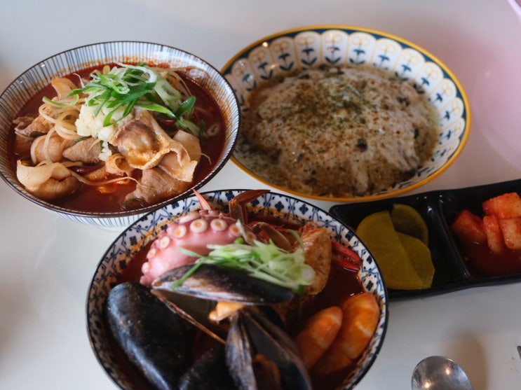  협재 바다를 품은 해물라면 한림맛집 협재해물라면오빠네