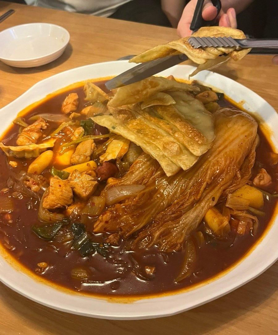 동궁찜닭 김천혁신점 사진 4