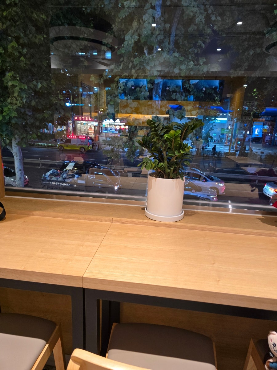 맘스터치 낙성대역점 사진 5