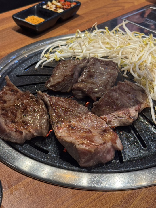  가디단맛집 | 양고기 모둠 한판과 마라탕 라복궁 가산본점 리뷰