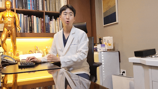  피부 두드러기 원인, 가려움보다 무서운 건 ‘알 수 없음’입니다.