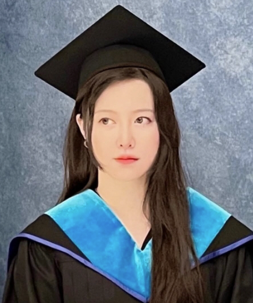  구혜선, 조기졸업 선언과 함께 졸업사진 공개! KAIST 과학저널리즘 대학원 근황 총정리 