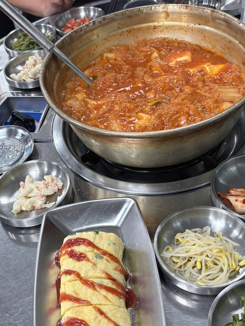 명동찌개마을 대신점 사진 1