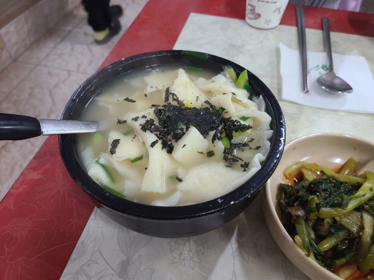  [종로 안국] 쌀쌀한 가을에 생각나는 미쉐린가이드 수제비 맛집 <삼청동수제비>