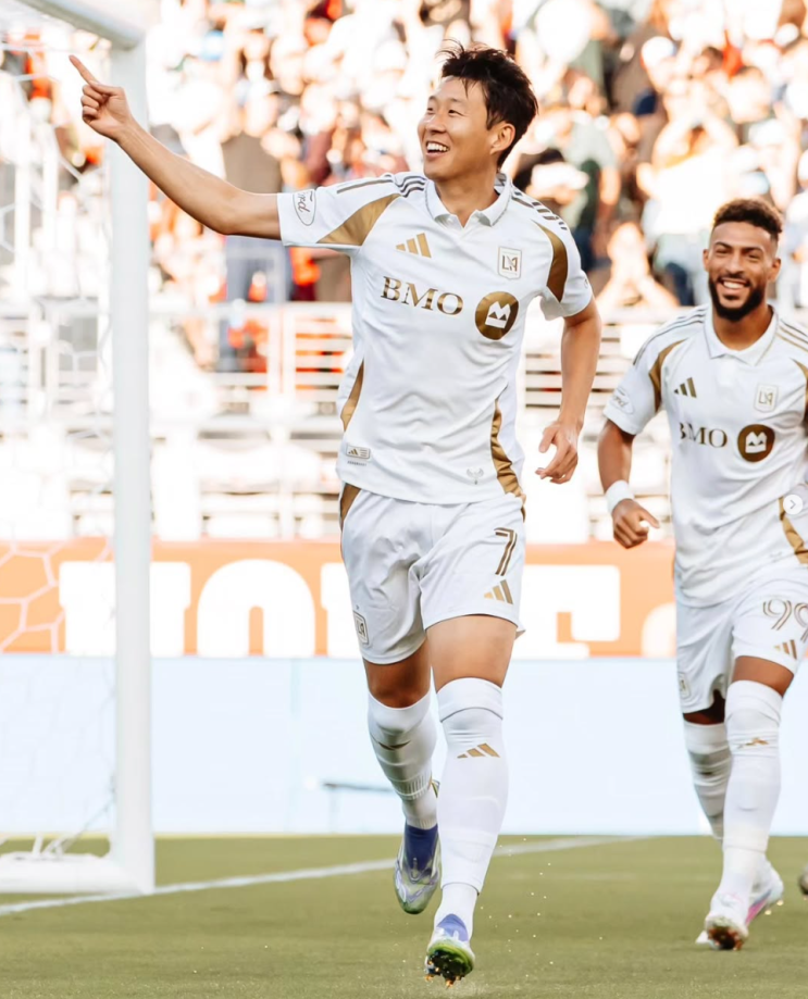 <b>손흥민</b>, LAFC의 유니콘”…<b>MLS</b> 최고 CBO <b>극찬</b> “단순한 영입... 