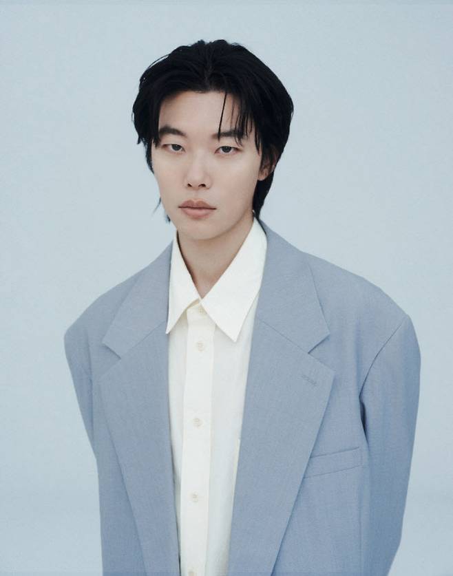 <b>류준열</b>, <b>응팔 10주년</b> 만남 성사, 하지만 <b>혜리</b>와는 따로 촬영