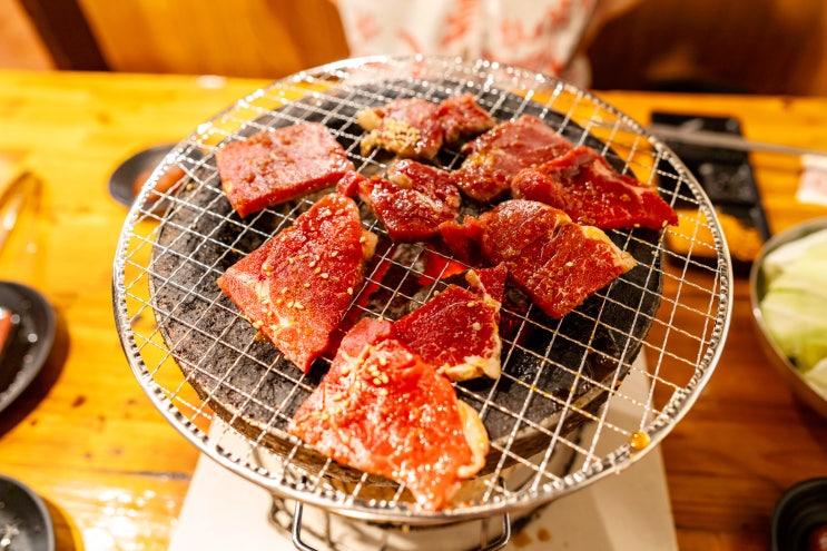  오키나와 남부 맛집: 초저렴 야키니쿠 안안 공항 근처 by 석영작가