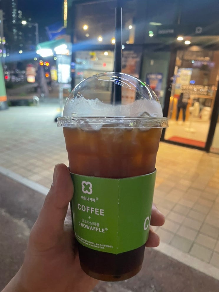  군산 크로와상와플 판매하는 조촌동 크로와플마침내카페 군산롯데몰카페 디카페인 아메리카노 2500원 버터생지발효 와플