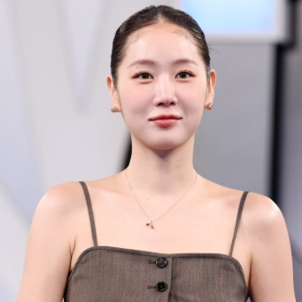 가수 소유 나이 프로필 인종차별 만취 논란 성형 얼굴 다이어트 결혼 가족 노래 씨스타 데뷔 ....