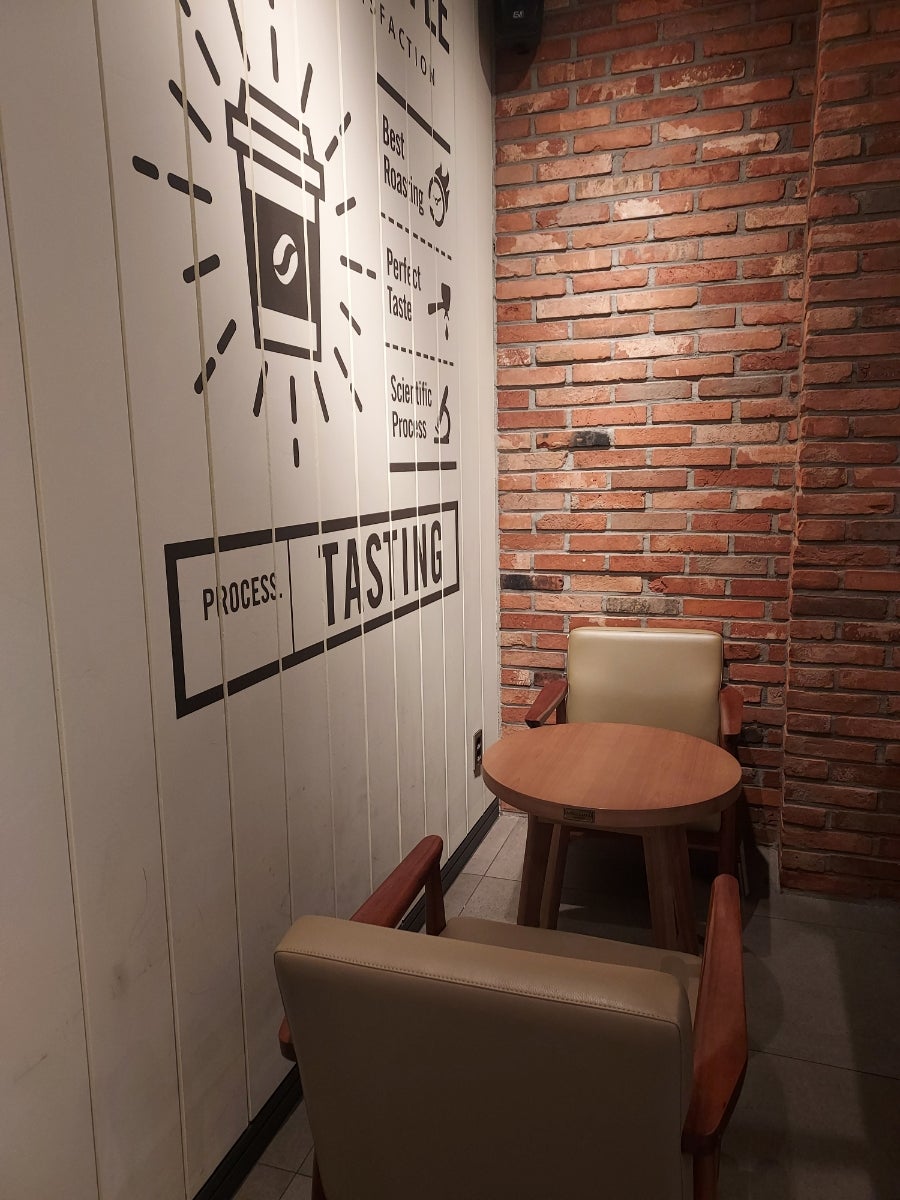 이디야커피 제주시청고산동산점 사진 3