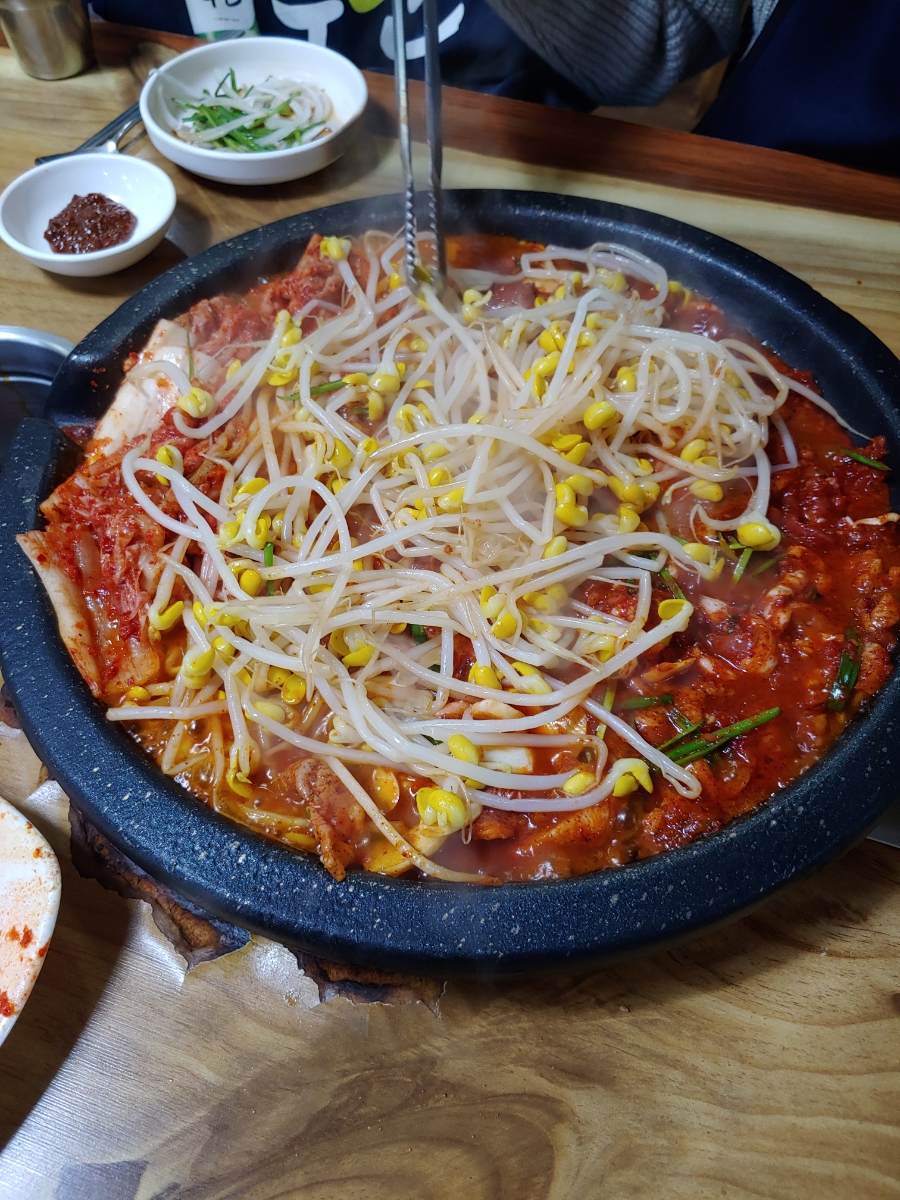 배부른생오리 본점 사진 3