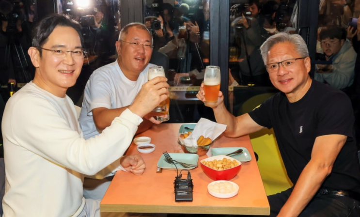 <b>젠슨황</b>의 치맥회동... <b>최태원</b> 회장이 빠진 이유는?