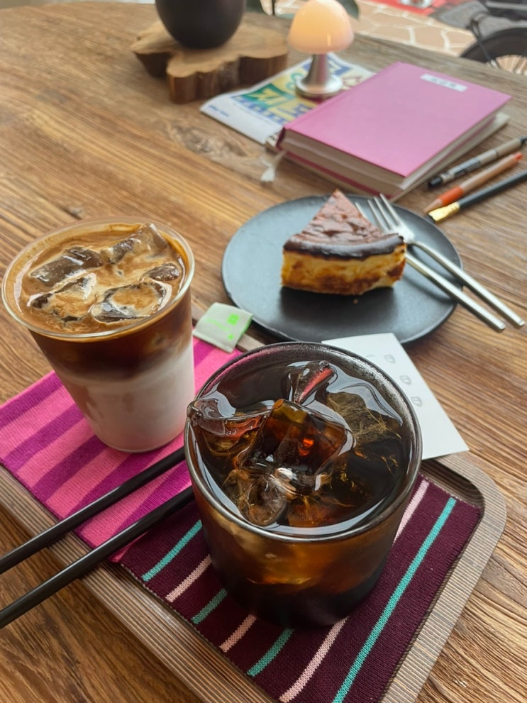  따스함과 맛이 공존하는 군산 여력 바스크치즈케이크 맛집 군산여행 들리기 좋은 카페 군산내돈내산