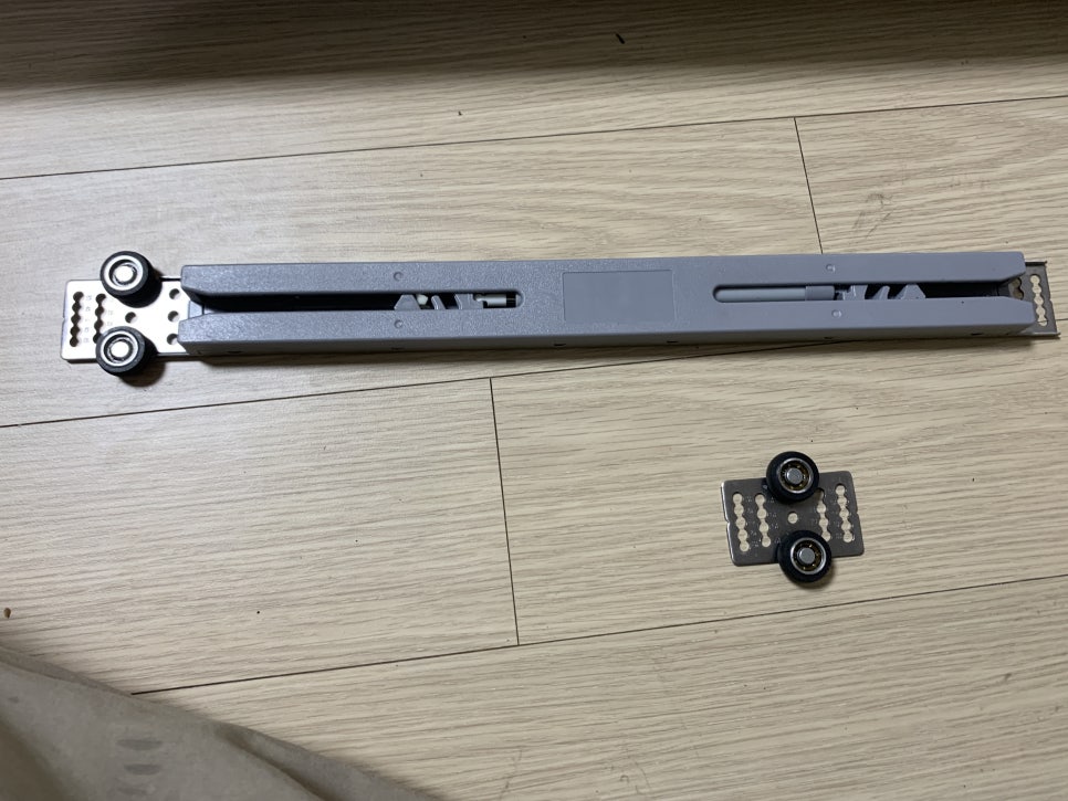 슬라이딩 도어 고장 수리 댐퍼 스토퍼 교체 비용 및 방법 (화성 병점)