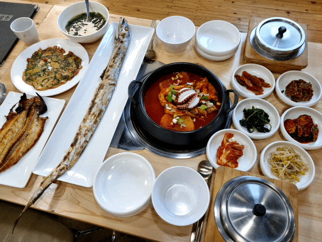  서귀포갈치조림 무성향 푸짐한 현지인맛집 제주도 2박3일 여행