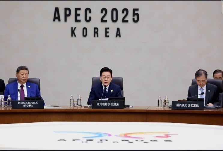 있는 ‘<b>글로벌 AI</b>(인공지능) <b>기본사회</b>’를 실현하겠다"고... 