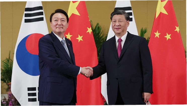 <b>한중</b> <b>관계</b>, 완전 회복은 아직? 경제 <b>협력</b>이 핵심!
