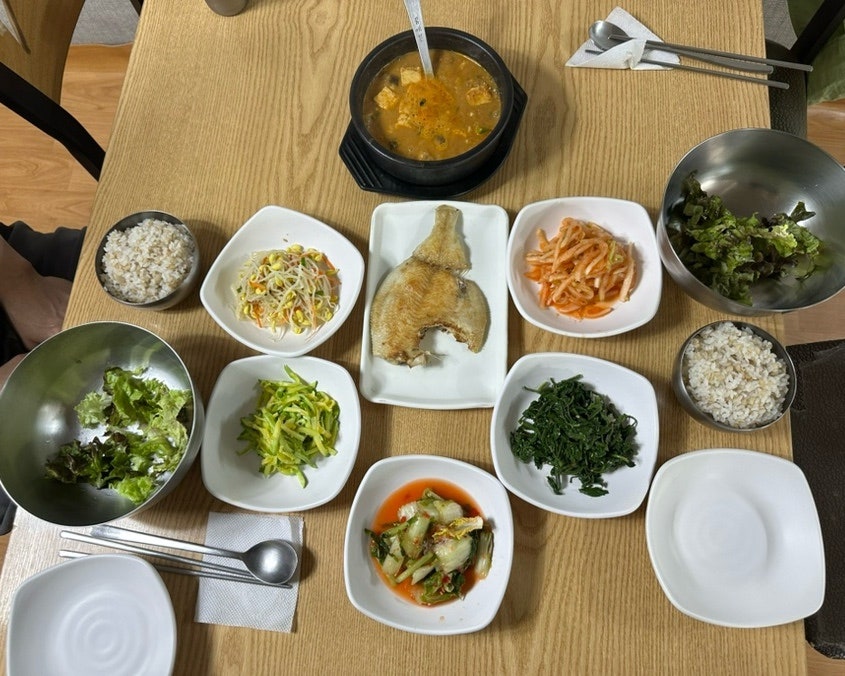 원조괸돌순두부보리밥 사진 1