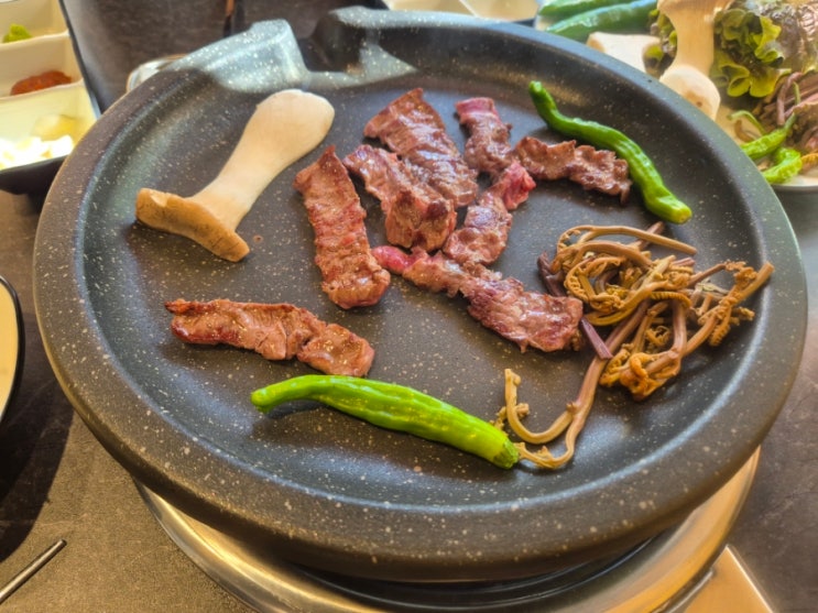  목동 고기집 농협 도축 1등급 가성비 최강 한우 <오늘하누>...풍부한 야채도 무한!