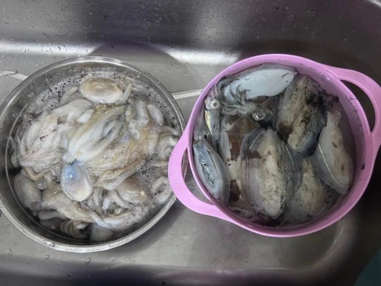  군산 무창포 갑오징어랑 주꾸미랑(선장 최악)
