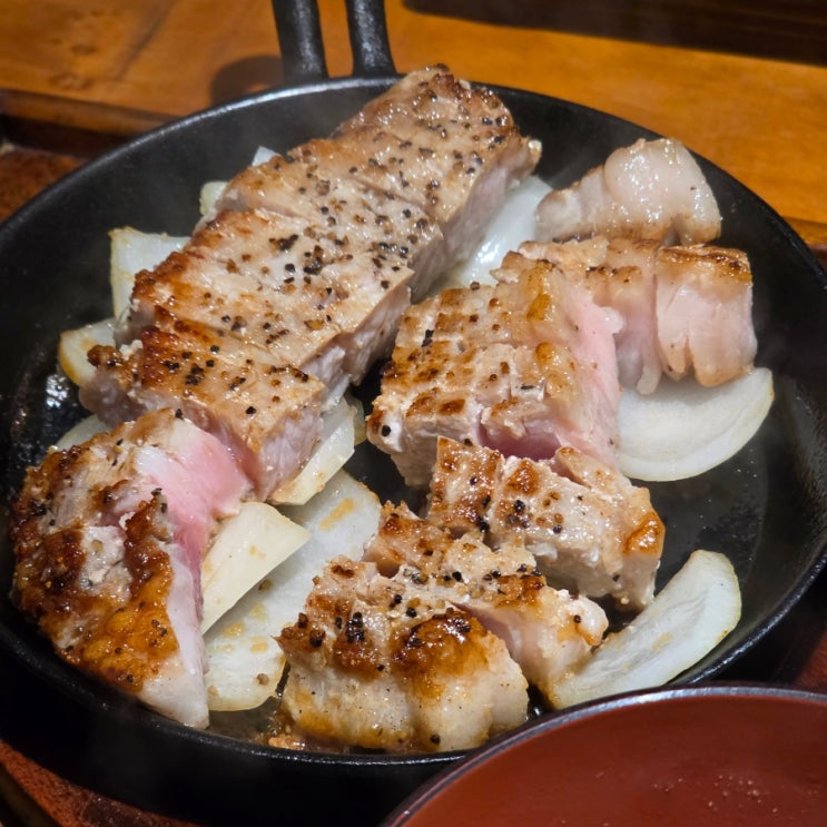  추성훈이 추천한 후쿠오카 돼지고기 스테이크 맛집 토이치