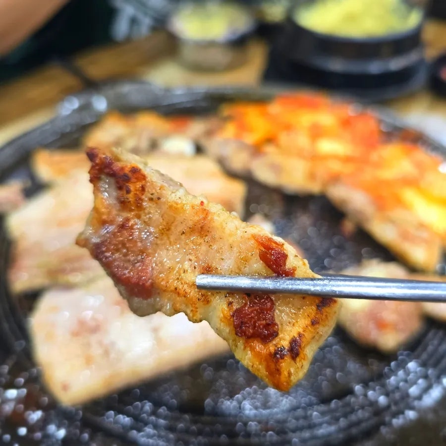 장터삼겹살 옥련점 사진 2