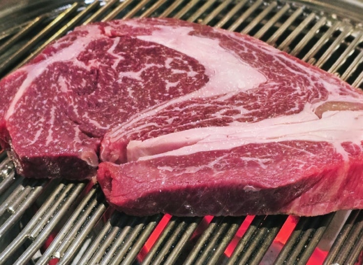  [진해]가격대비 질 좋은 한우를 맛볼 수 있는 진해용원맛집 '한우목장 용원직영점'