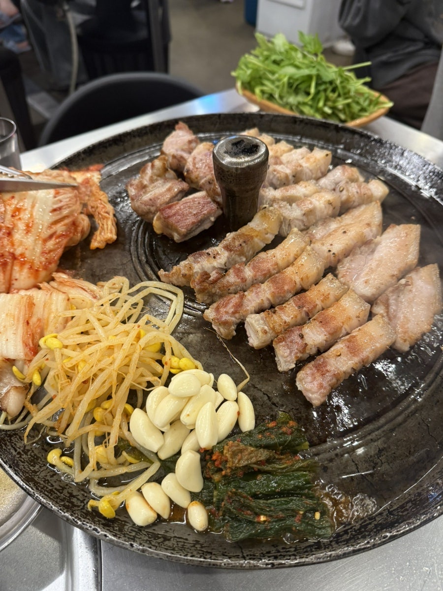 교동솥뚜껑삼겹살 강릉점 사진 4