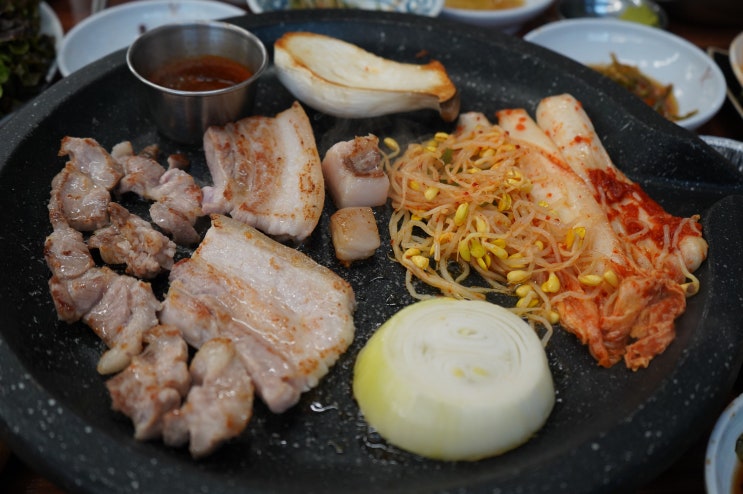  제주 한림 액티브파크 근처 저녁식사 하기 좋은 고기 맛집 - 꺼멍돗살제주삼춘네