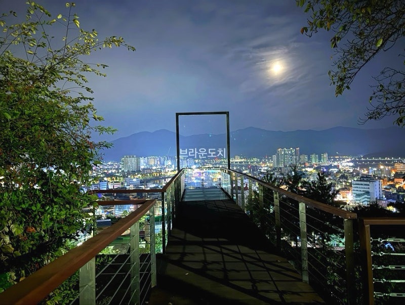 경남 밀양 여행지 밀양역 근처 가볼만한곳 달빛쌈지공원 야경