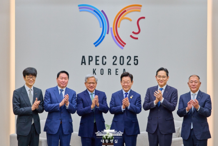 이 대통령, 엔비디아 대표 및 IMF 총재 접견
