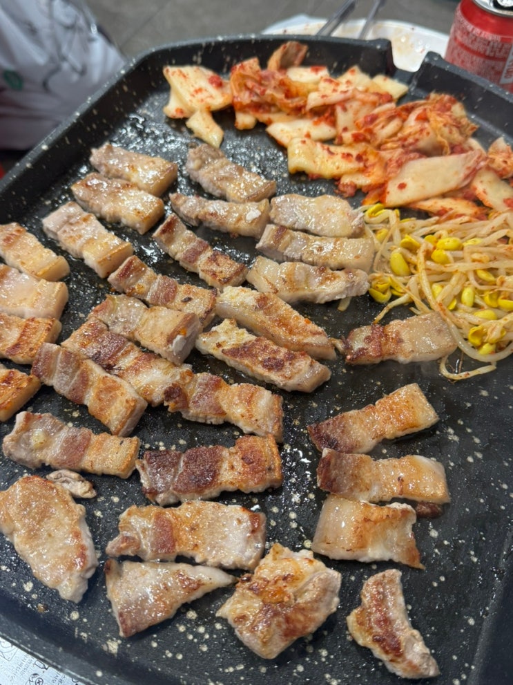  영등포시장 노포 야장 삼겹살 맛집 금요일 웨이팅 후기 군산집