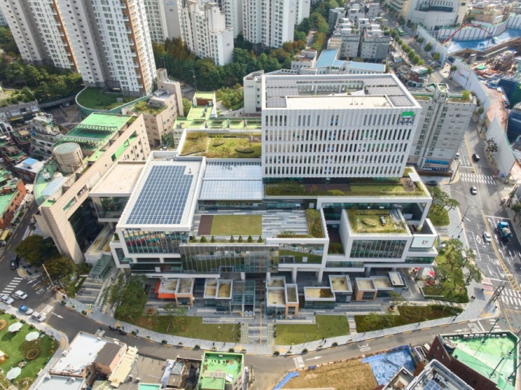 국내 최초 관상복합청사에서 새 시대를 연 '동작구 신청사' 개청
