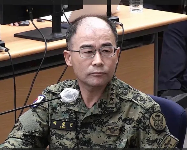 <b>곽종근</b> 전 특수전사령관 작심 <b>발언</b>…“<b>윤석열</b>, 한동훈 등... 