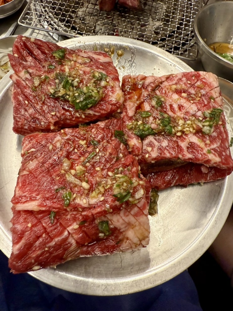  서현역 깍둑꽃살 맛집 ‘우대포 분당직영점’ 생갈비까지 완벽한 고기맛집 추천